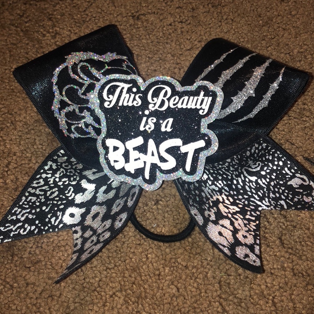 All-star cheerleading bow